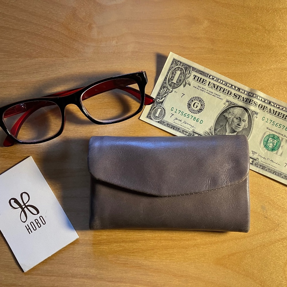 HOBO Lacy small leather wallet in Granite
